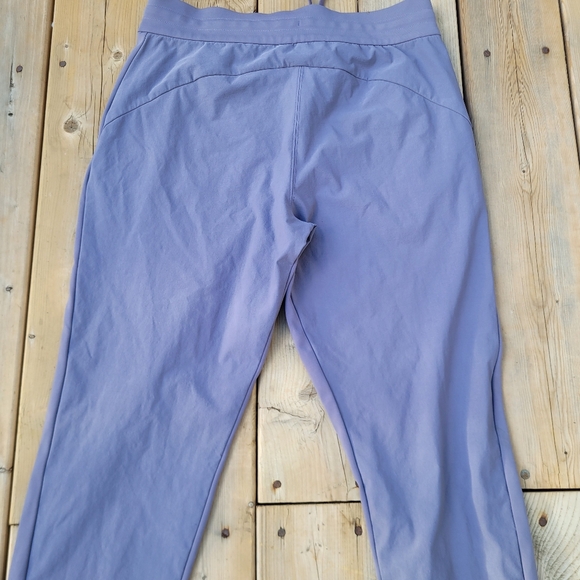 Athleta Headlands Hybrid Trek Jogger - Picture 11 of 11
